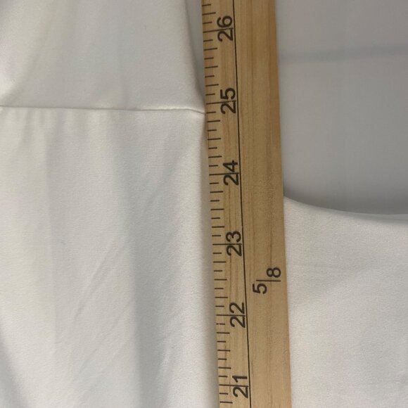 NWT $34 Reborn J Button Down Top Womens Size M White Long-Sleeve Stretch Casual - Picture 6 of 8